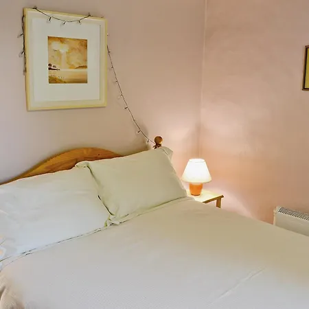 Holiday home Little Knott *
