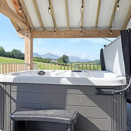 Little Knott *