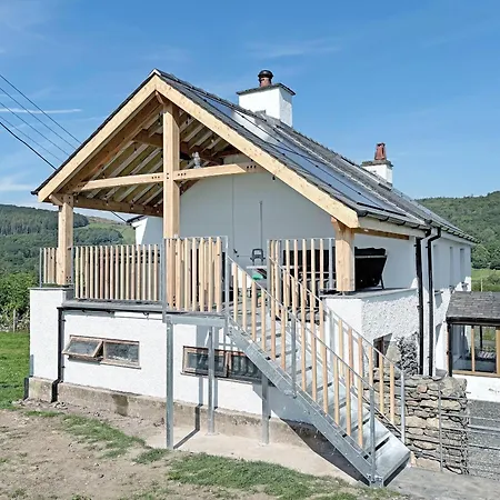 Semesterbostad Little Knott *